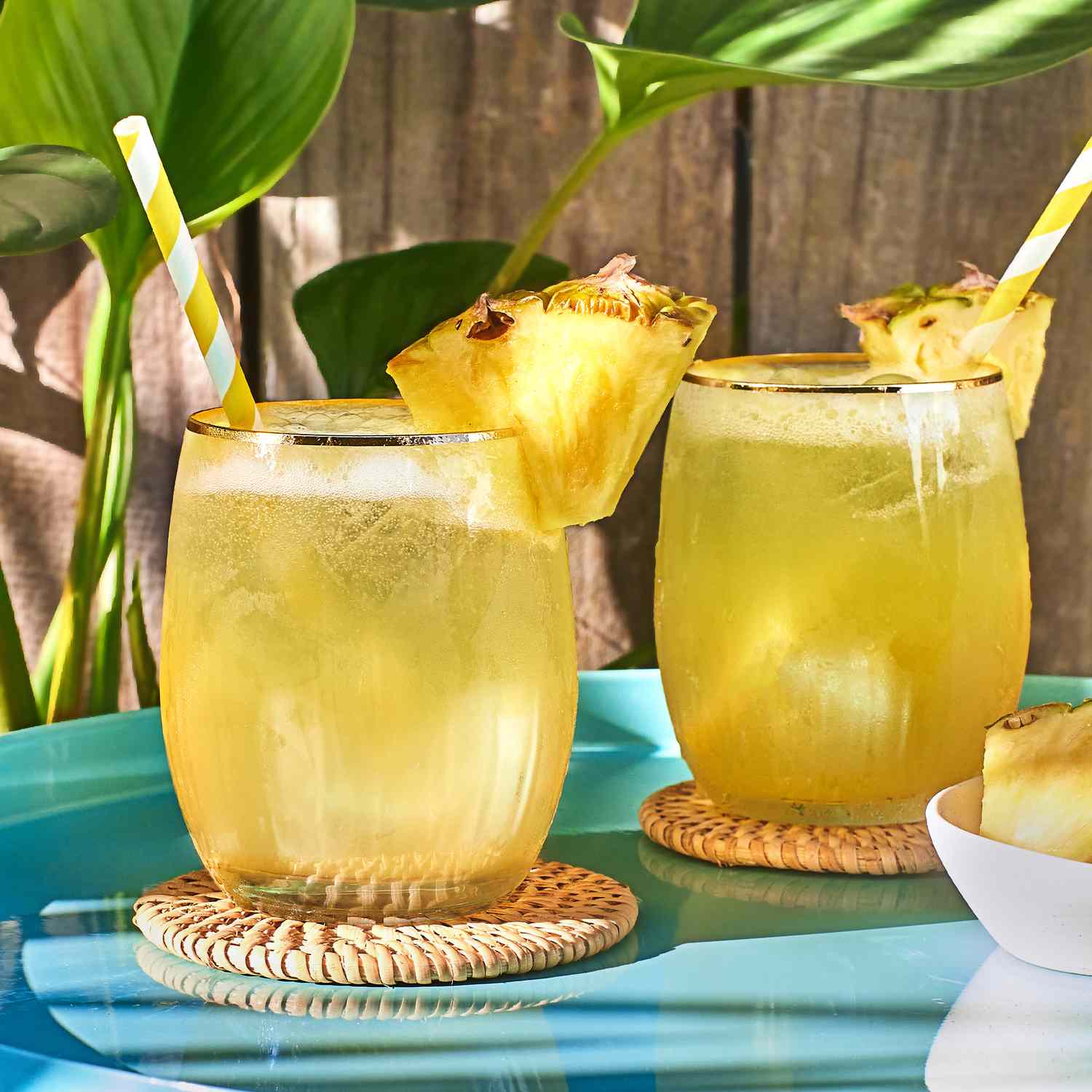Pineapple Ginger Fizz