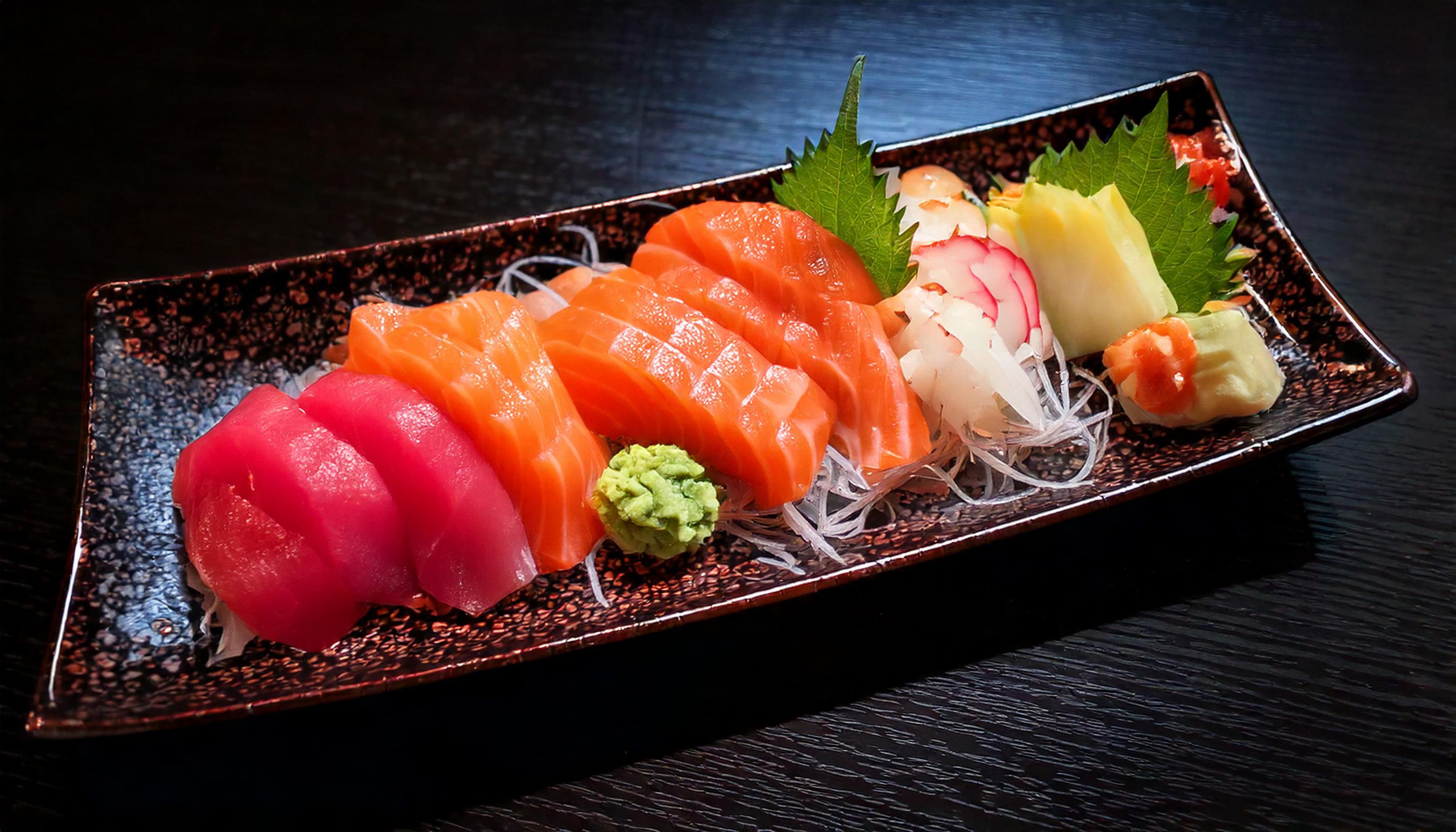 Sashimi plate